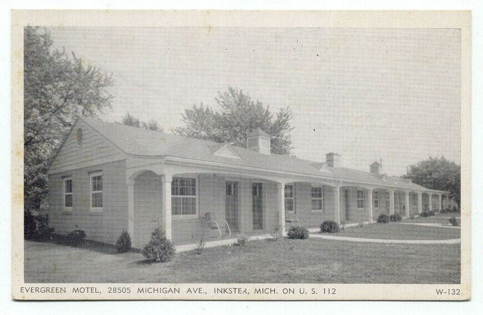 Evergreen Motel - Old Postcard And Promos (newer photo)